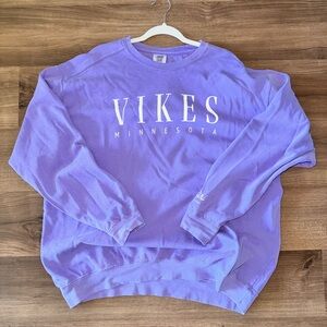 Fangirl Vikings sweatshirt!